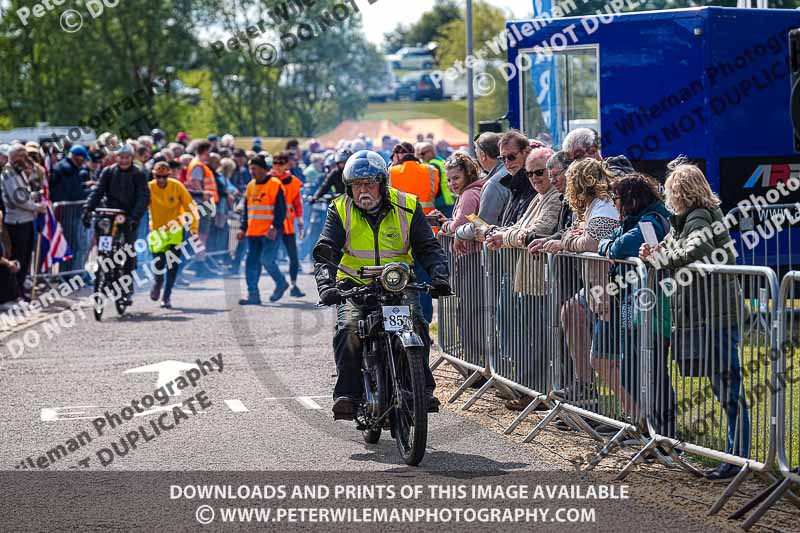 Vintage motorcycle club;eventdigitalimages;no limits trackdays;peter wileman photography;vintage motocycles;vmcc banbury run photographs